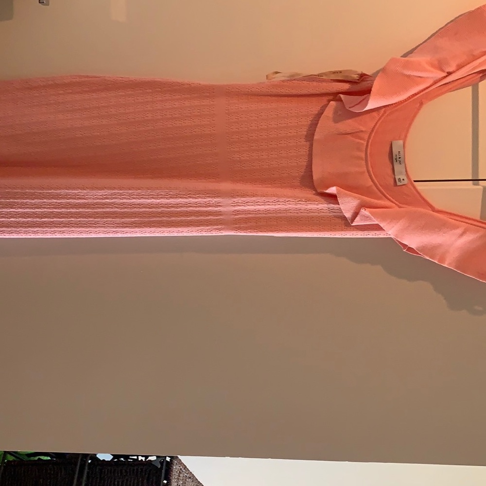 Light pink body con midi dress
